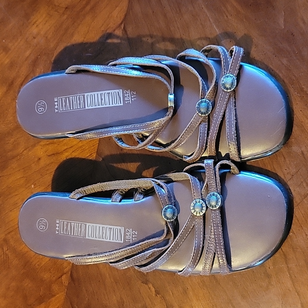 The Leather Connection Brown Sandals Size 9 1/2